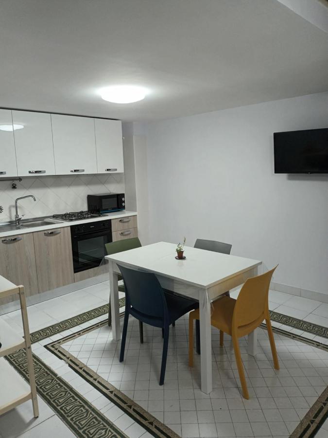 Liz House Toledo Leilighet Napoli Eksteriør bilde